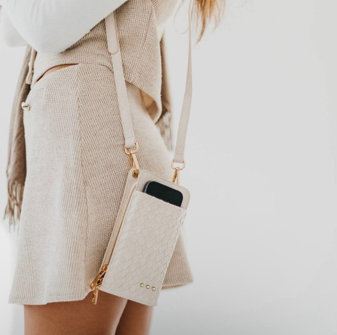 Woven Phone Bag (2 Colors)