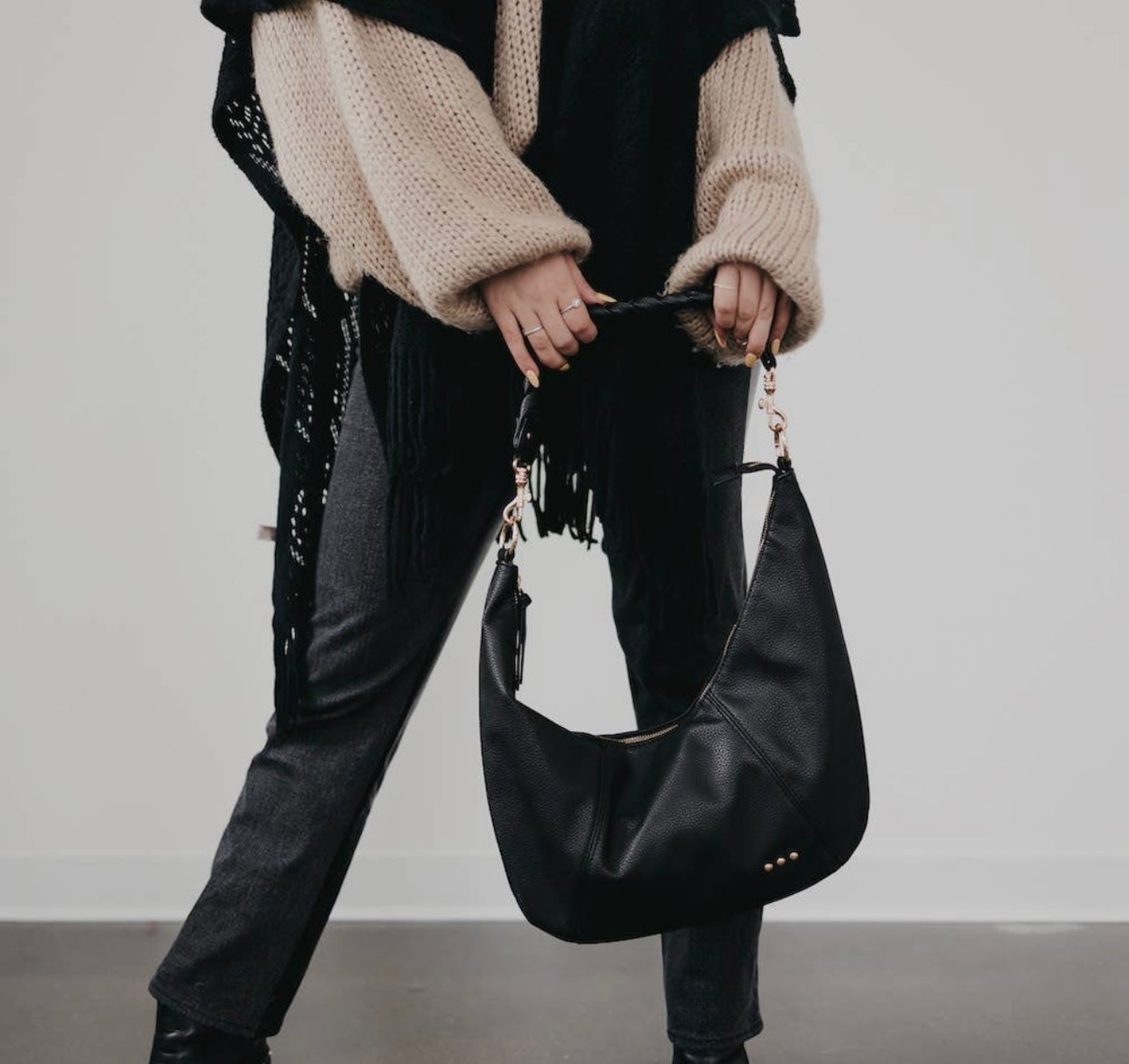 Hattie Shoulder Hobo Bag 2 Colors