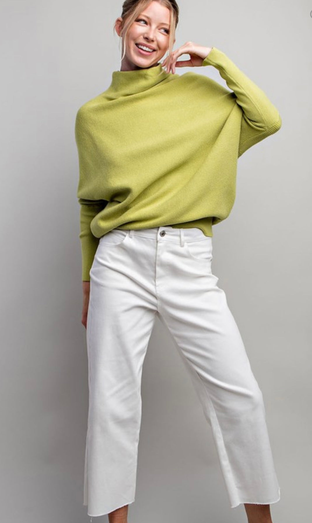 Loose Fit Turtle Neck Sweater