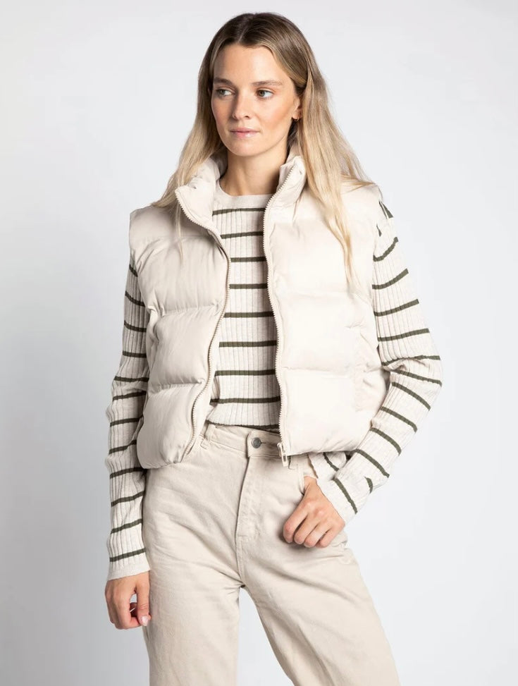 Issey Vest (3 Colors)