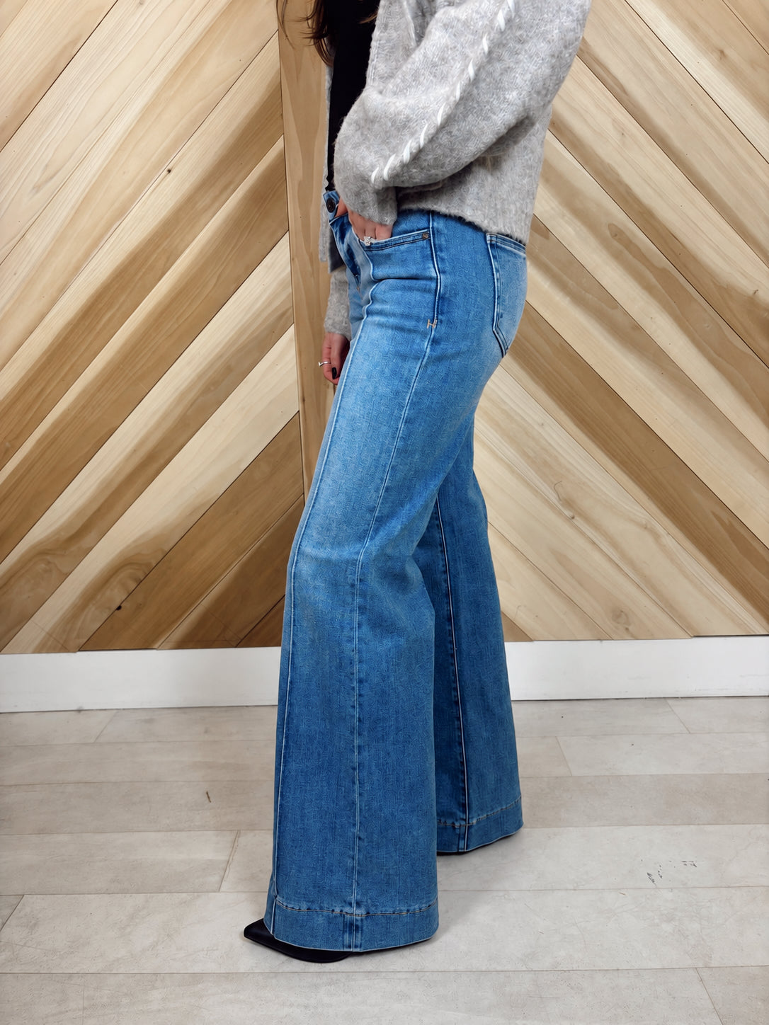 Wide Open Weekend Jeans