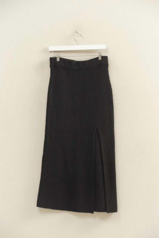Ribbed Side Slit Sweater Skirt
