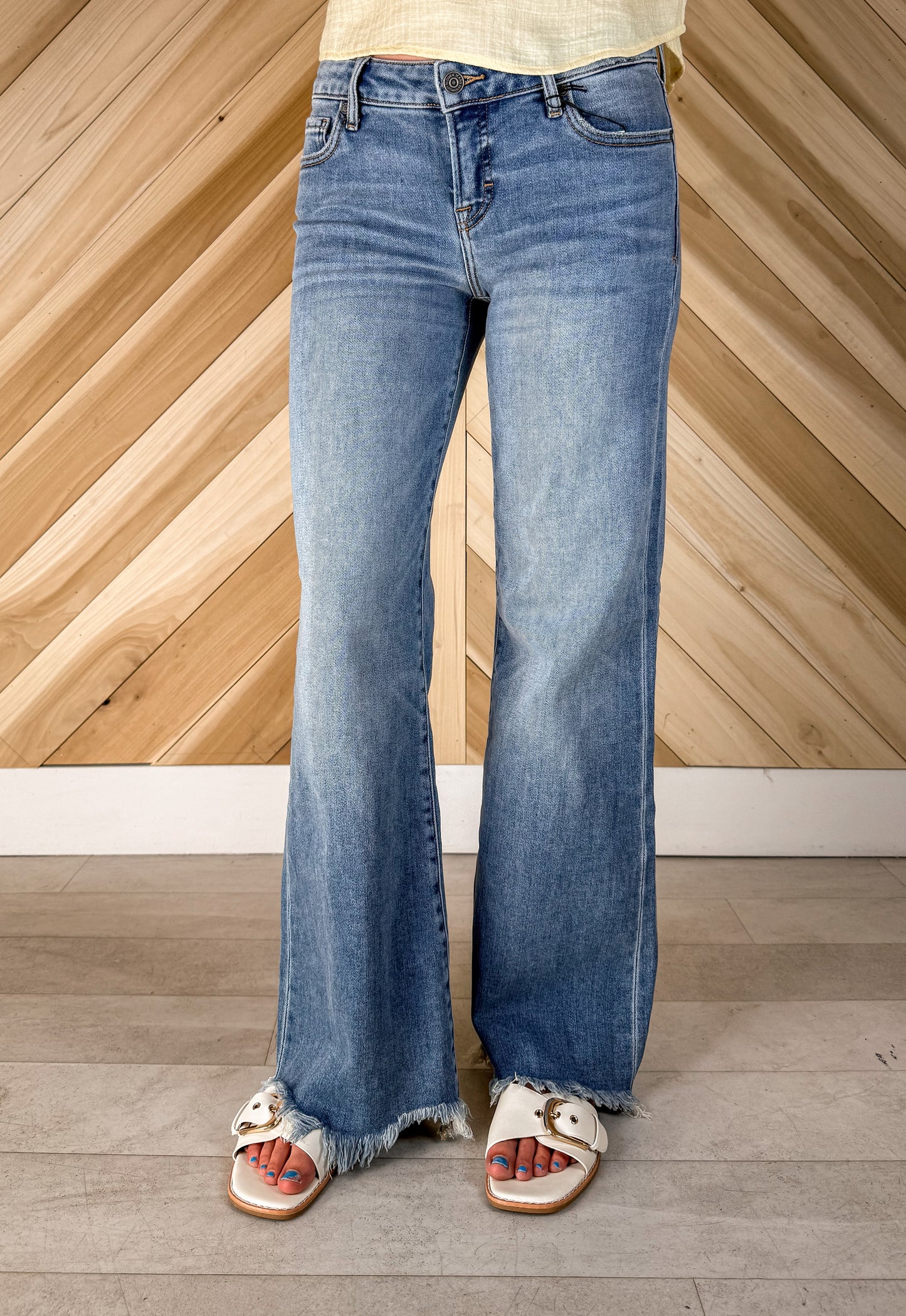 Leia’s Fav Hidden Low Rise Jeans