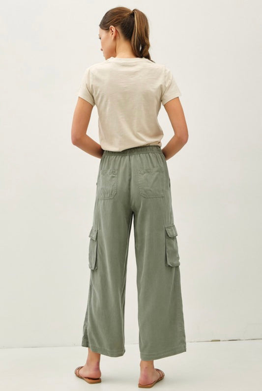 Tencel High Rise Cargo Pants
