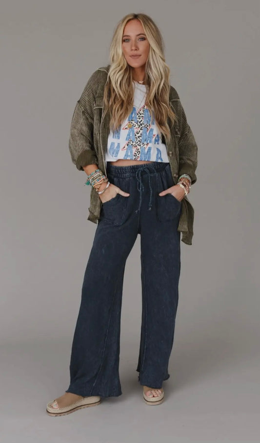 Relaxed Wide Leg Pants
