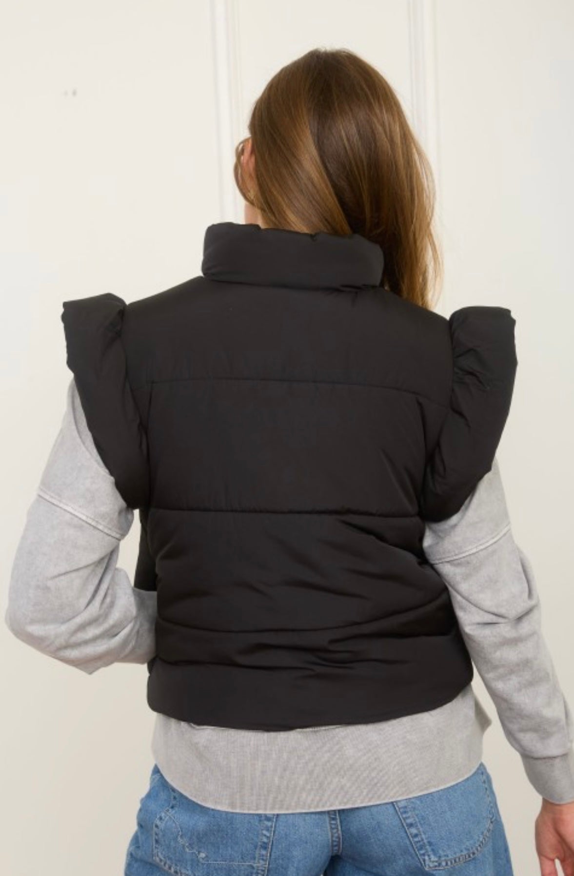 Flutter Sleeve Bow Puffer vest