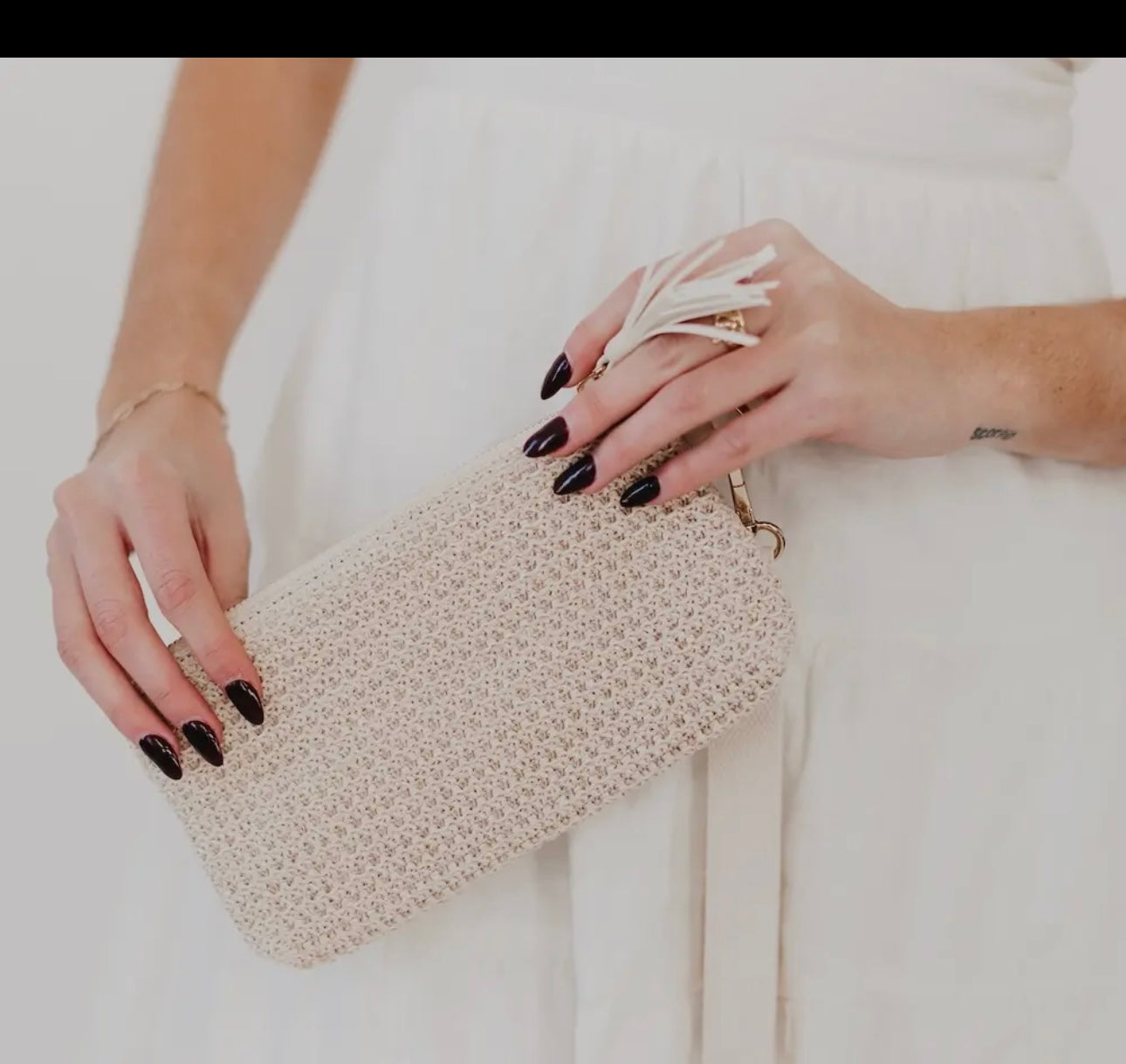 Rome Raffia wristlet 3 colors