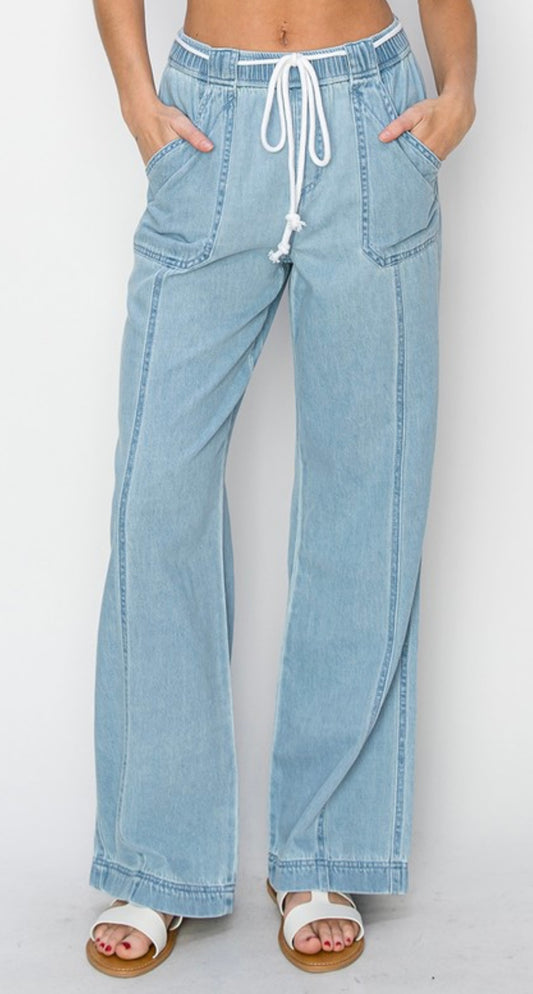 Wide Leg Pull on Jeans