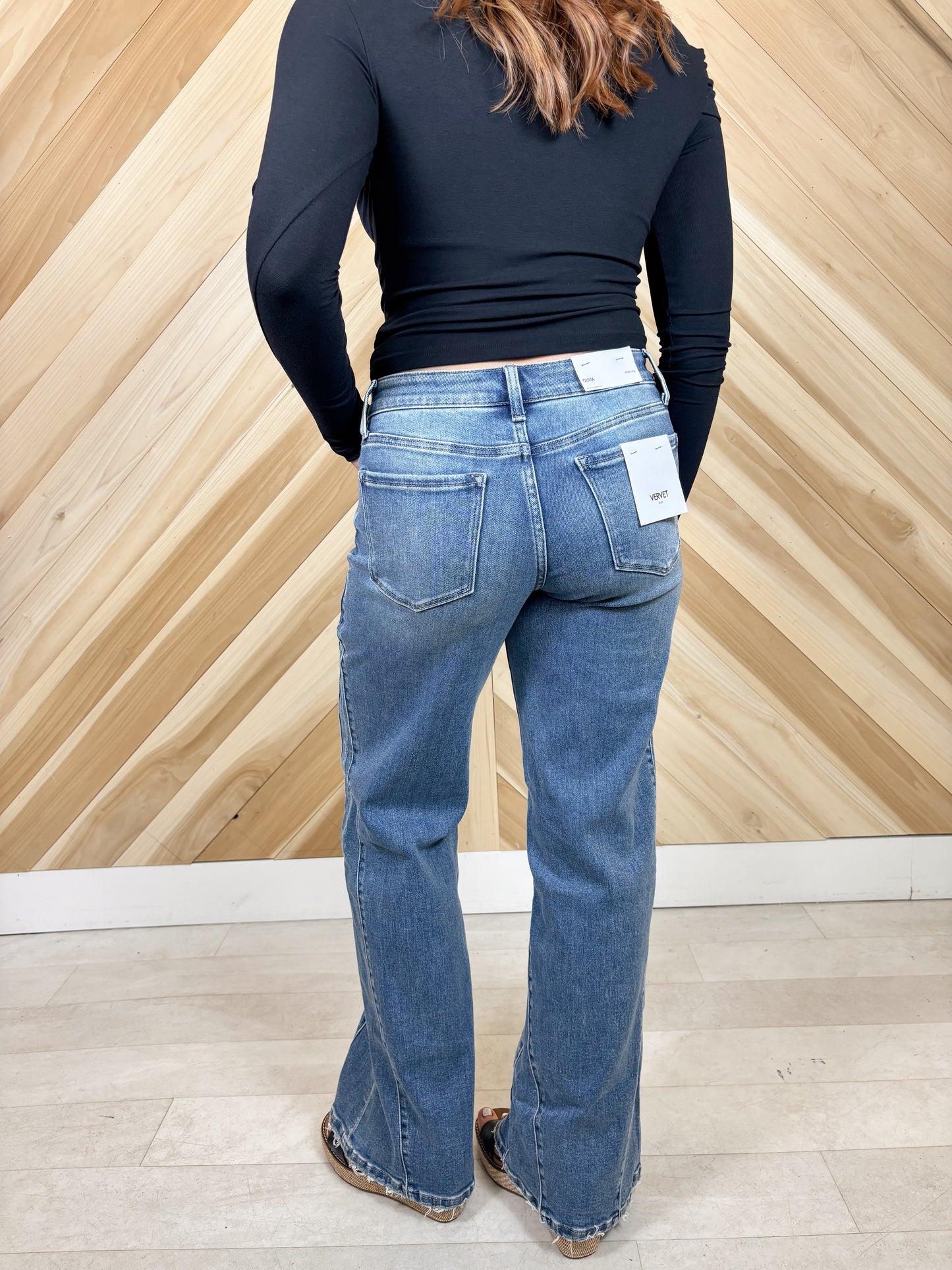 Olivia Mid Wide Leg Jeans